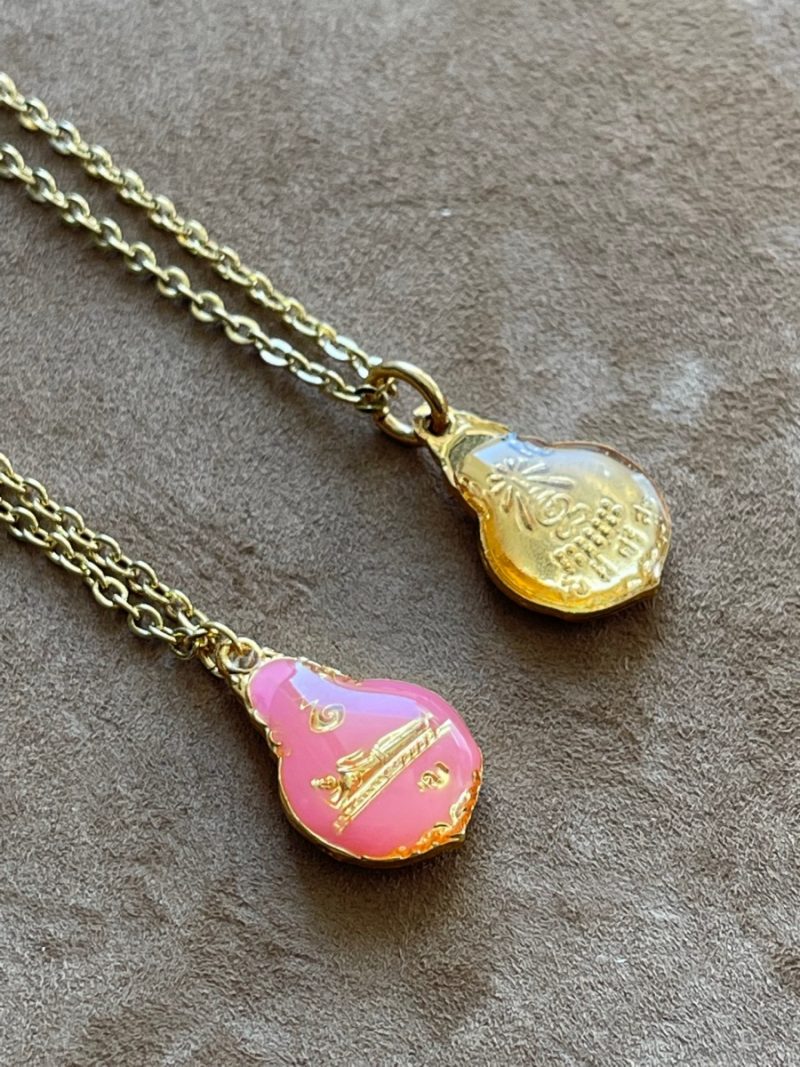 Buddha boeddha amuletten van bladgoud met gekleurde resin (4)
